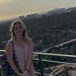 Meet your Posher, Allie